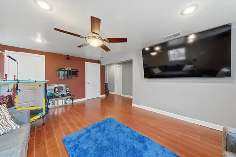 8638 South Keeler Avenue Chicago IL 60652