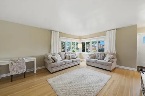 8638 South Keeler Avenue Chicago IL 60652