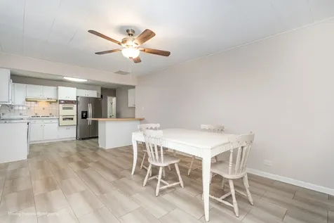 4331 Mann Street Oak Forest IL 60452
