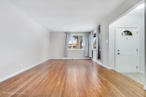 4331 Mann Street Oak Forest IL 60452