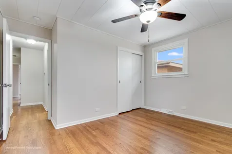 4331 Mann Street Oak Forest IL 60452