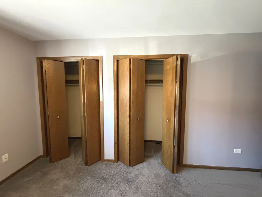 7554 West Willowood Court Orland Park IL 60462