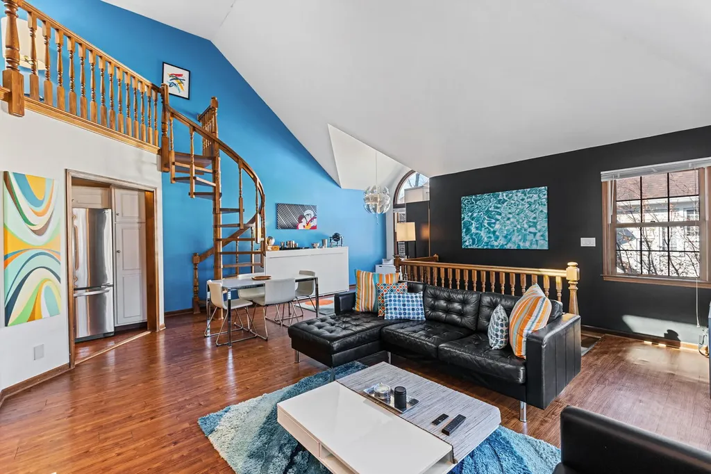 204 Racquet Club Court Hinsdale IL 60521