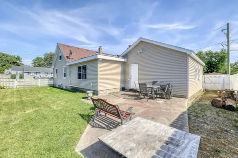 220 South 1st Street Elburn IL 60119