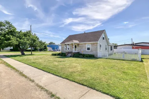 220 South 1st Street Elburn IL 60119