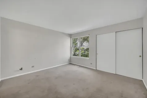 1308 Coldspring Road Carol Stream IL 60188