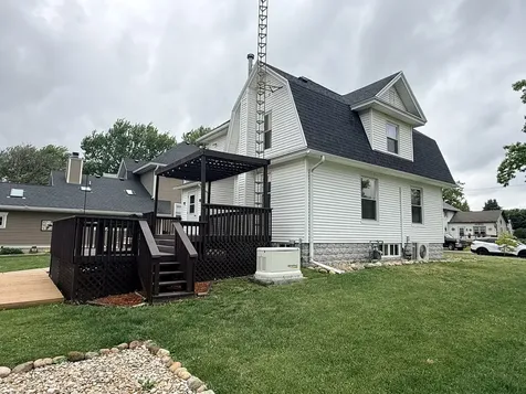 217 West Chestnut Street Compton IL 61318