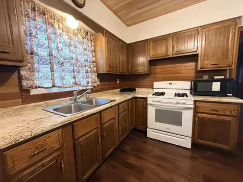 217 West Chestnut Street Compton IL 61318