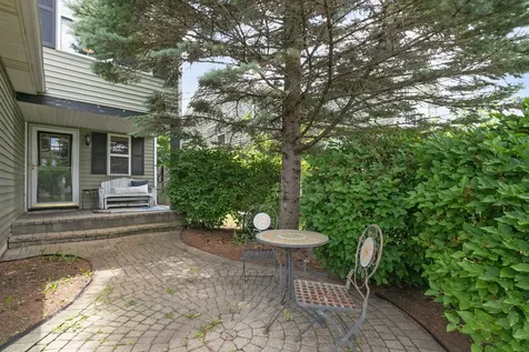 681 West Huron Hills Trail Round Lake Heights IL 60073