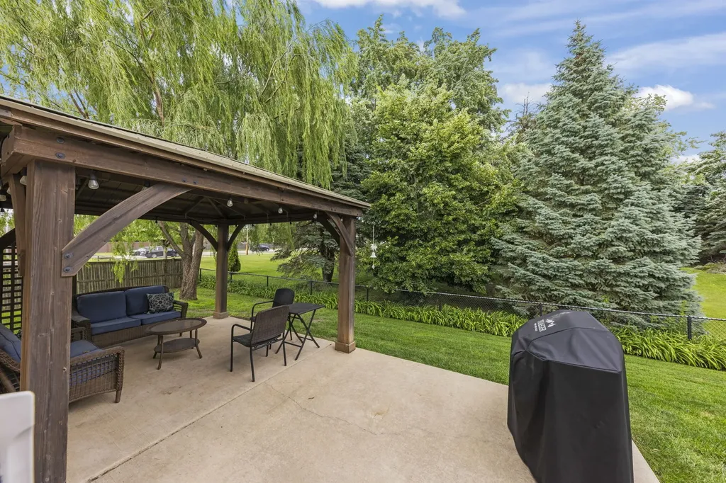2317 Gray Hawk Drive Plainfield IL 60586