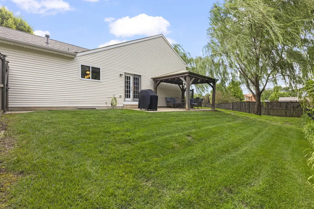 2317 Gray Hawk Drive Plainfield IL 60586