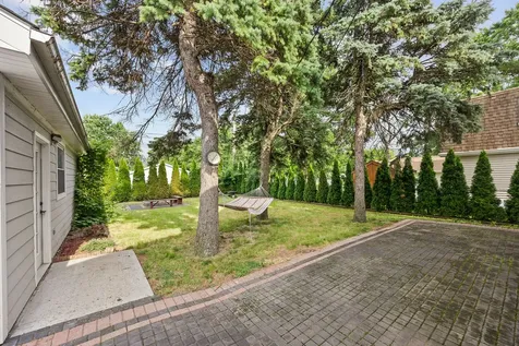 9725 Normandy Avenue Oak Lawn IL 60453