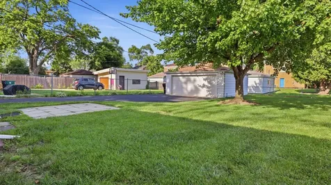 2213 Mayfair Avenue Westchester IL 60154