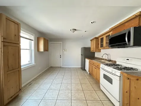 2458 North Clybourn Avenue Chicago IL 60614