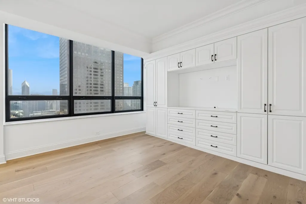 180 East Pearson Street Chicago IL 60611