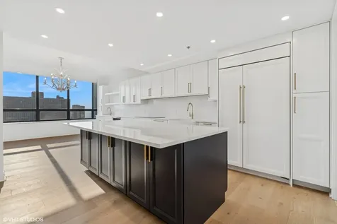 180 East Pearson Street Chicago IL 60611