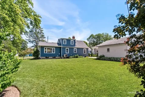 417 South 13th Avenue St. Charles IL 60174
