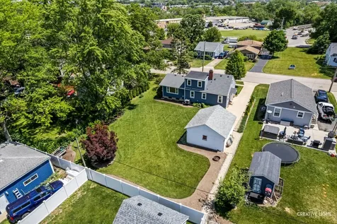 417 South 13th Avenue St. Charles IL 60174