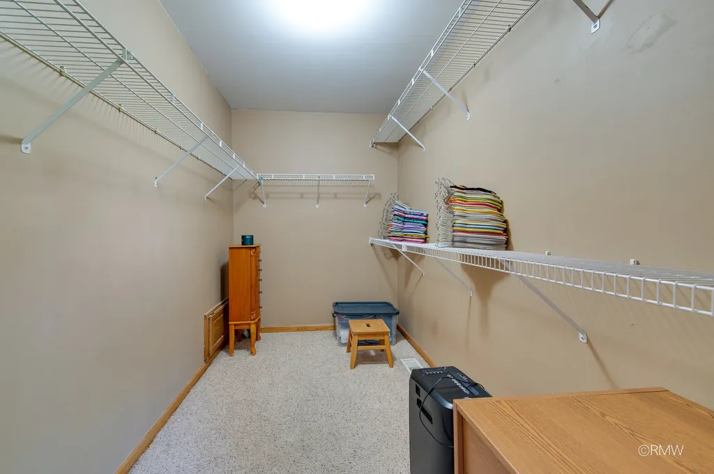 1216 West Grove Street Addison IL 60101