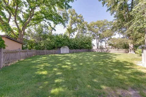 1216 West Grove Street Addison IL 60101