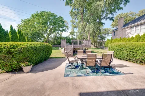 1216 West Grove Street Addison IL 60101