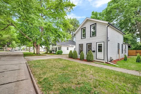 413 West Washington Street Morris IL 60450
