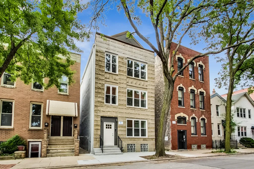 815 South Carpenter Street Chicago IL 60607