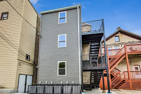 815 South Carpenter Street Chicago IL 60607