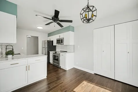 27W685 Grasmere Drive Winfield IL 60190