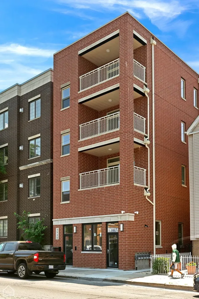 3545 West Belmont Avenue Chicago IL 60618