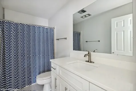 47 West Stone Avenue Lake Forest IL 60045