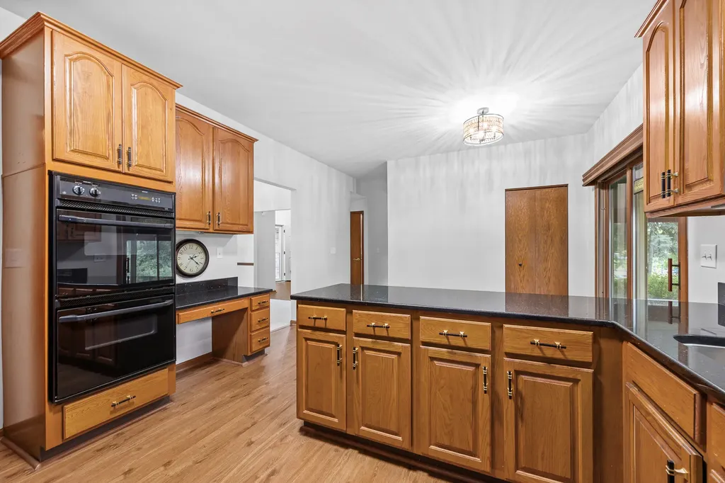 533 Springwood Lane Bolingbrook IL 60440