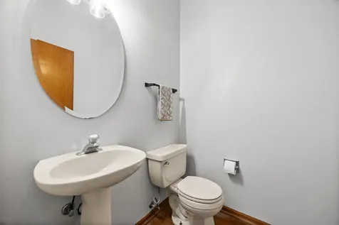 533 Springwood Lane Bolingbrook IL 60440