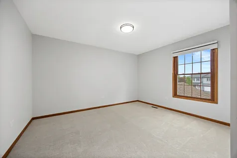 533 Springwood Lane Bolingbrook IL 60440