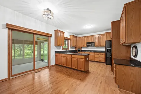 533 Springwood Lane Bolingbrook IL 60440