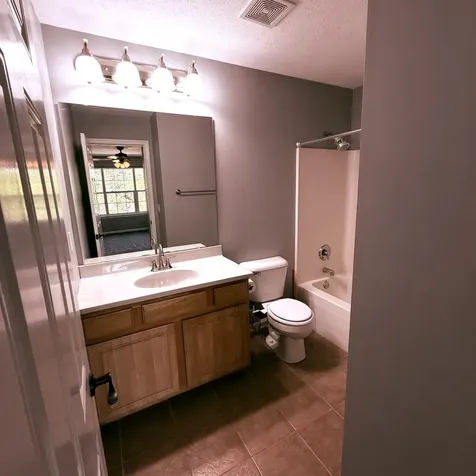 2433 River Oaks Lane Rockford IL 61102