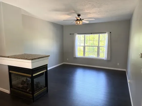 2433 River Oaks Lane Rockford IL 61102