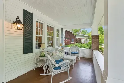 335 East Liberty Street Barrington IL 60010