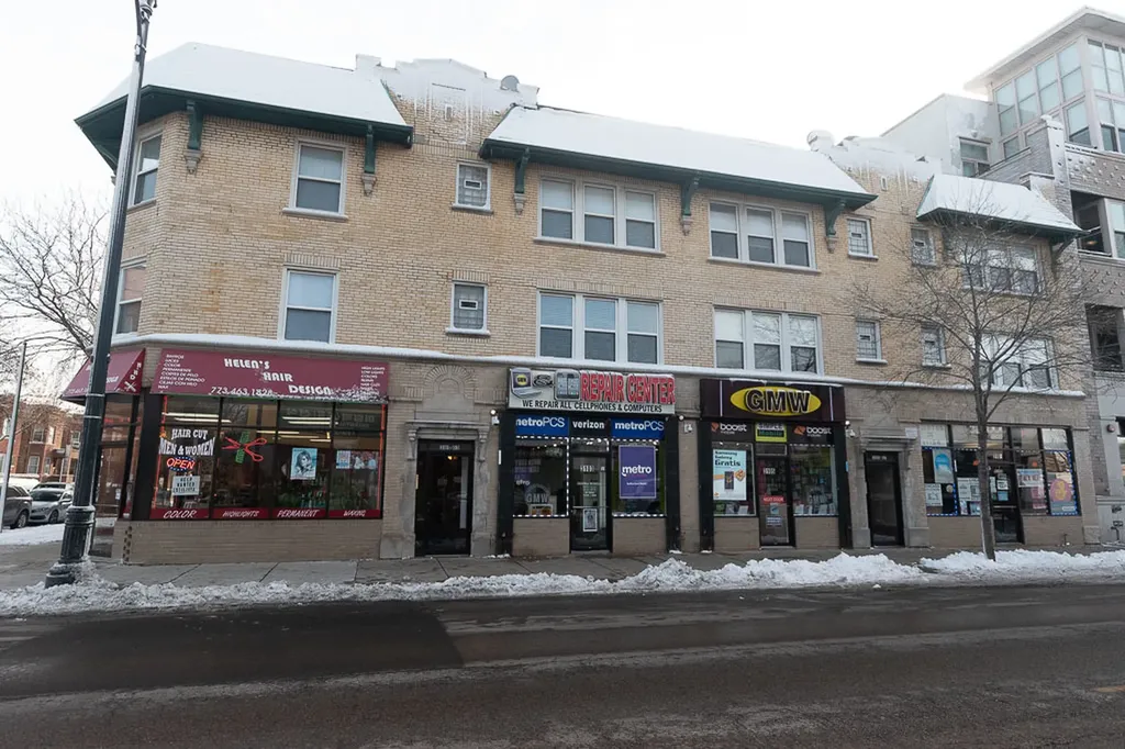 3103 West Lawrence Avenue Chicago IL 60625