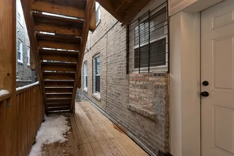 3103 West Lawrence Avenue Chicago IL 60625