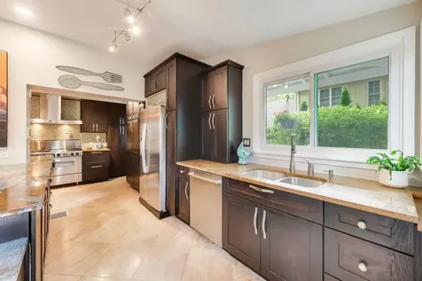 491 Drexel Avenue Glencoe IL 60022