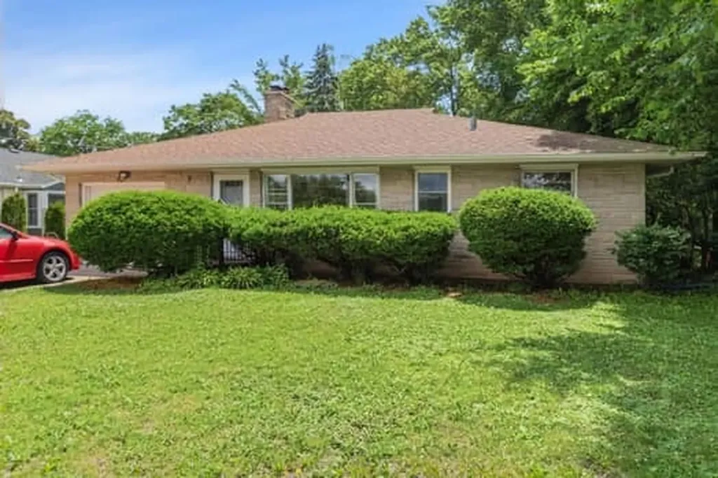 3 Dole Avenue Crystal Lake IL 60014