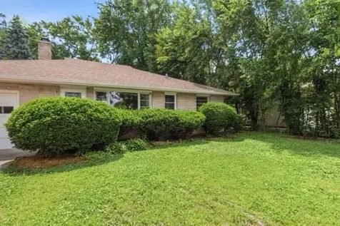 3 Dole Avenue Crystal Lake IL 60014