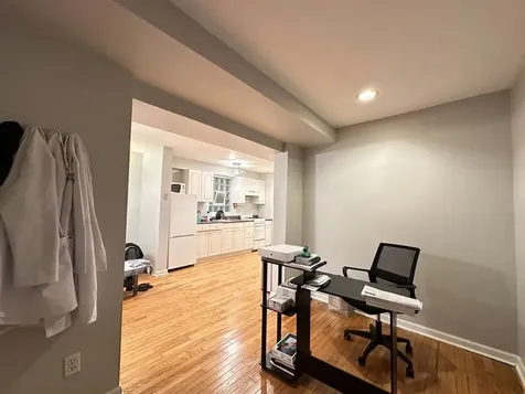 1326 North Claremont Avenue Chicago IL 60622