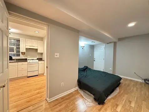1326 North Claremont Avenue Chicago IL 60622