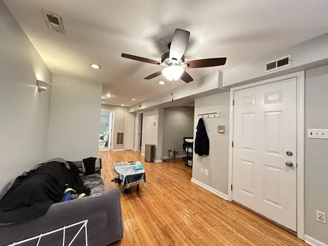 1326 North Claremont Avenue Chicago IL 60622