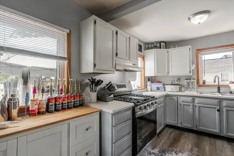 340 West 1st Street El Paso IL 61738