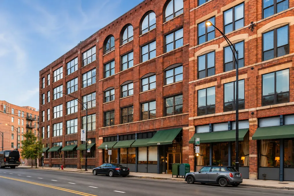 420 West Grand Avenue Chicago IL 60654