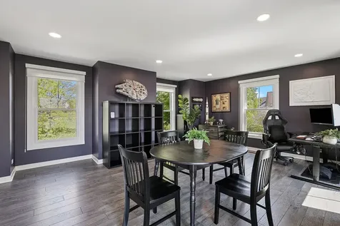 1361 Calamus Lane Grayslake IL 60030