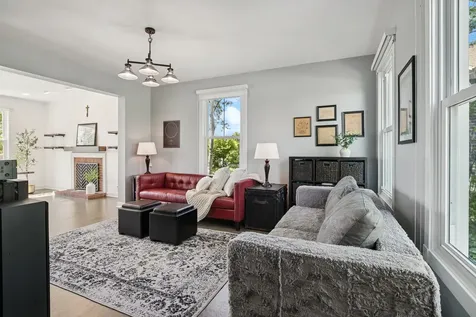 1361 Calamus Lane Grayslake IL 60030